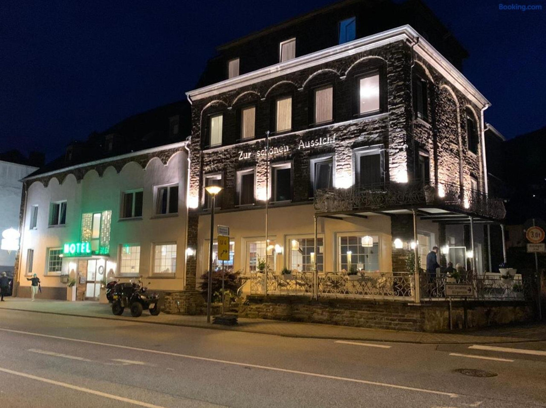 Hotel  "Zur Schonen Aussicht"