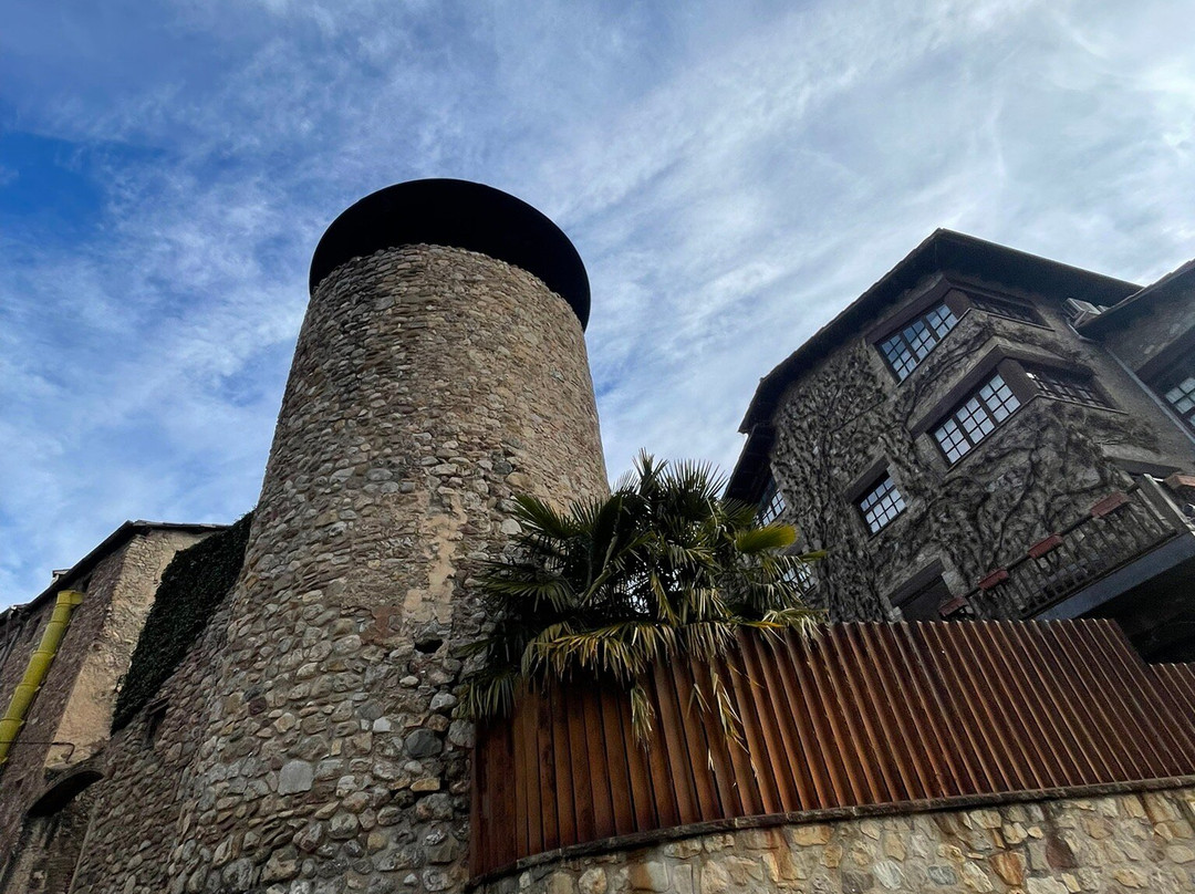 Iglesia de Sant Esteve-Baga必去景点