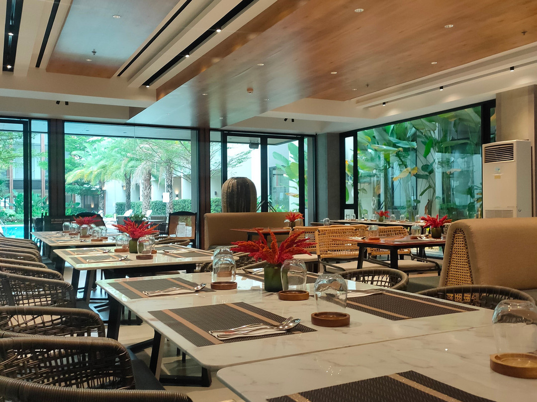 The Maximilian Hotel主图