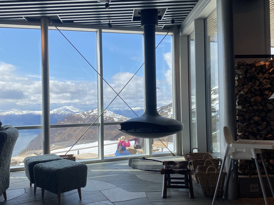 Loen Skylift景点图片