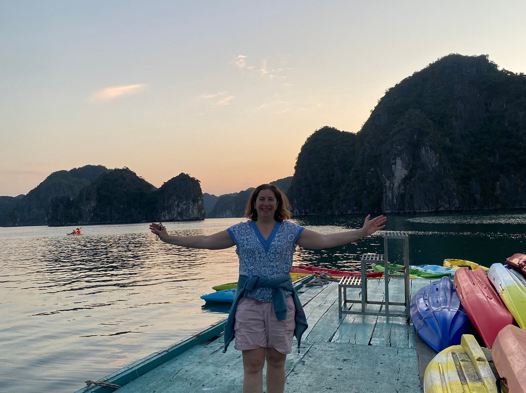 Cat Ba Green Trail Travel-Cat Ba Town必去景点