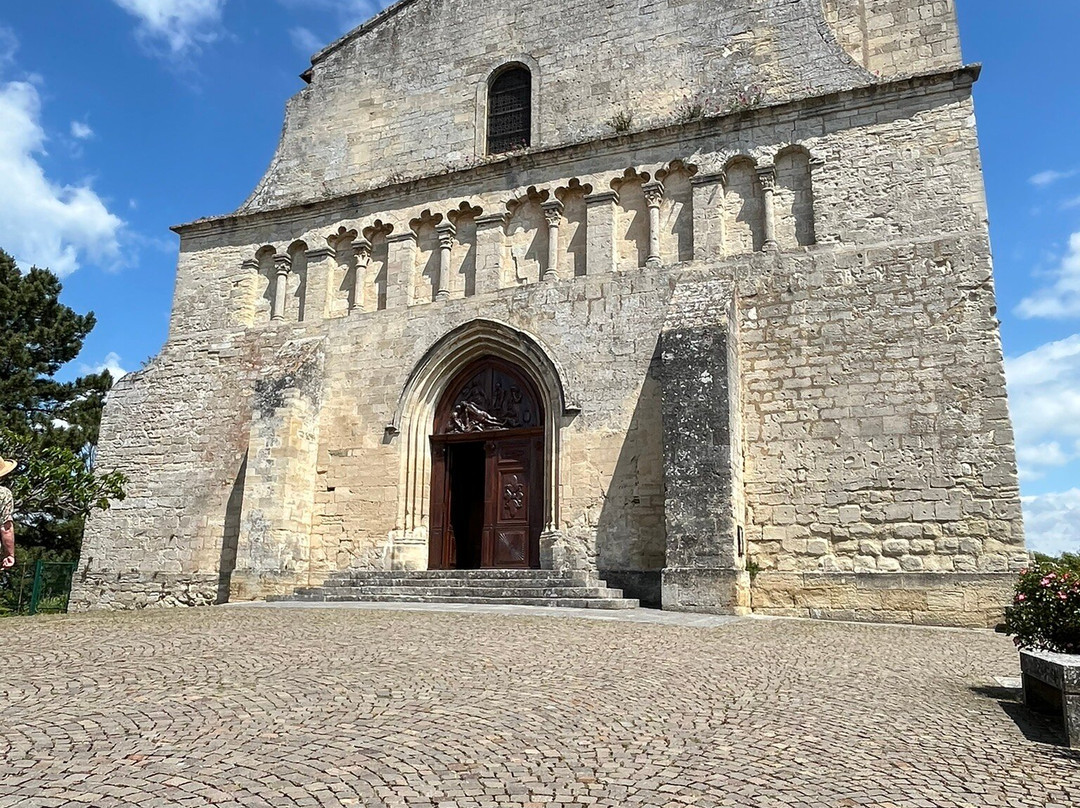 Eglise Notre-Dame de Pitié-Saignon必去景点