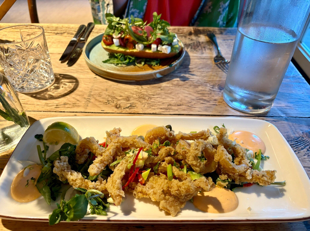 富勒白鹿酒店主图