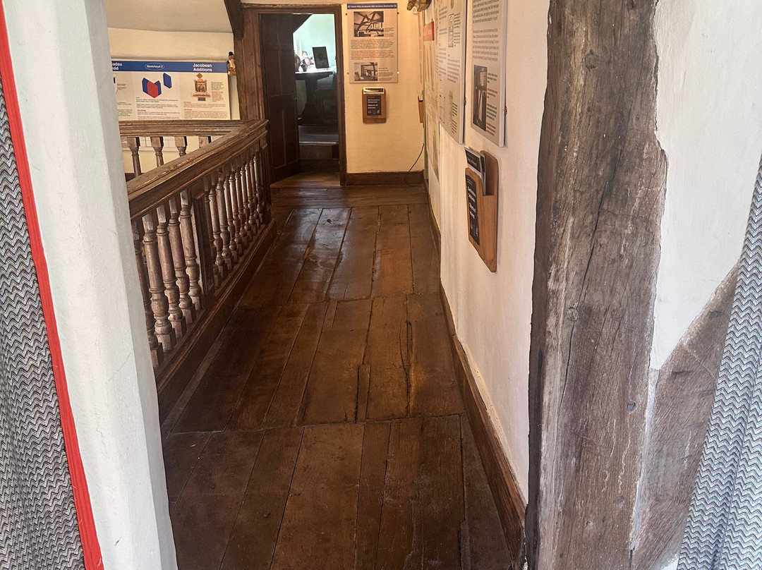 Nantclwyd Y Dre Historic House And Gardens景点图片