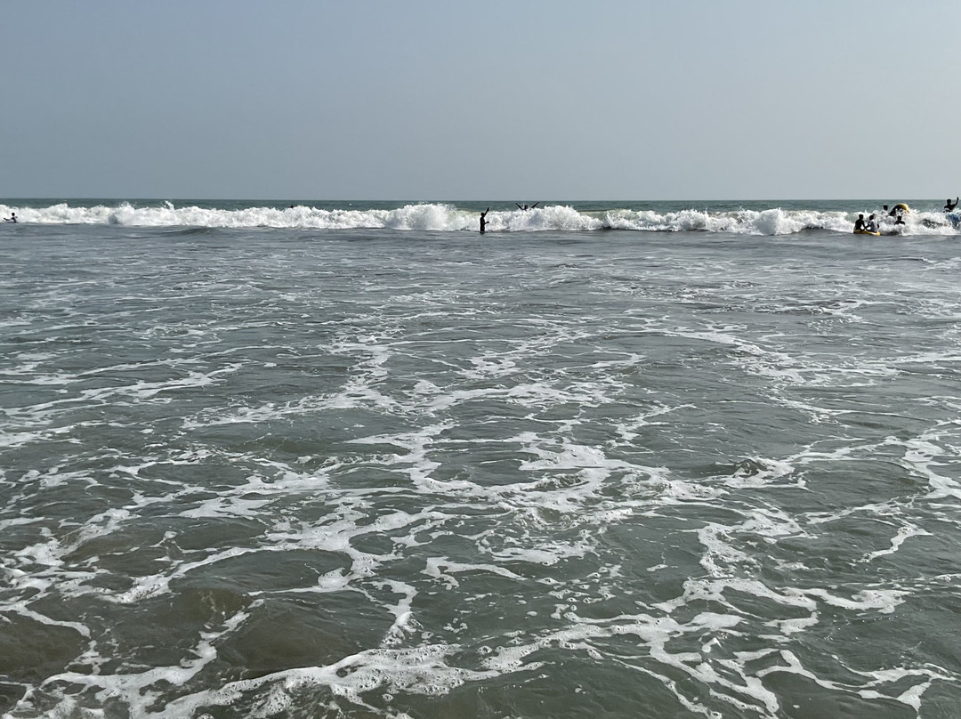 Shugonda beach景点图片