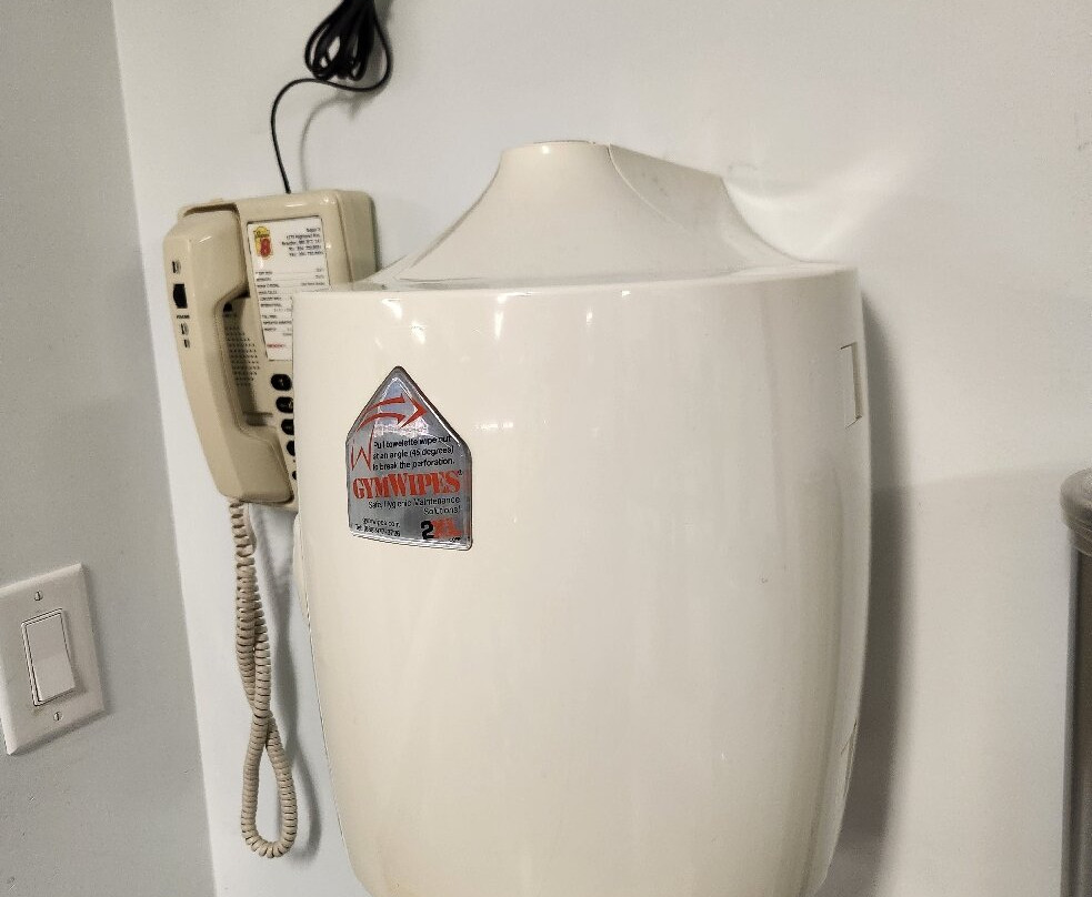 Super 8 by Wyndham Brandon MB主图