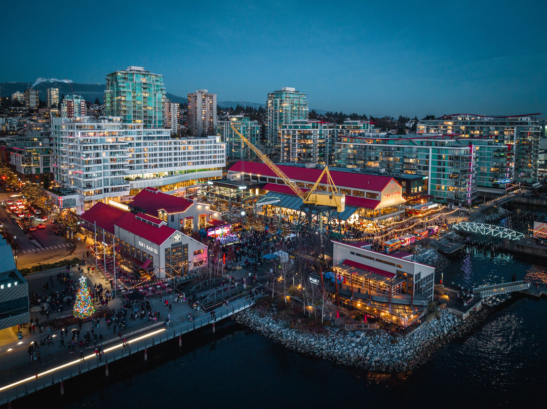 The Shipyards-北温哥华必去景点