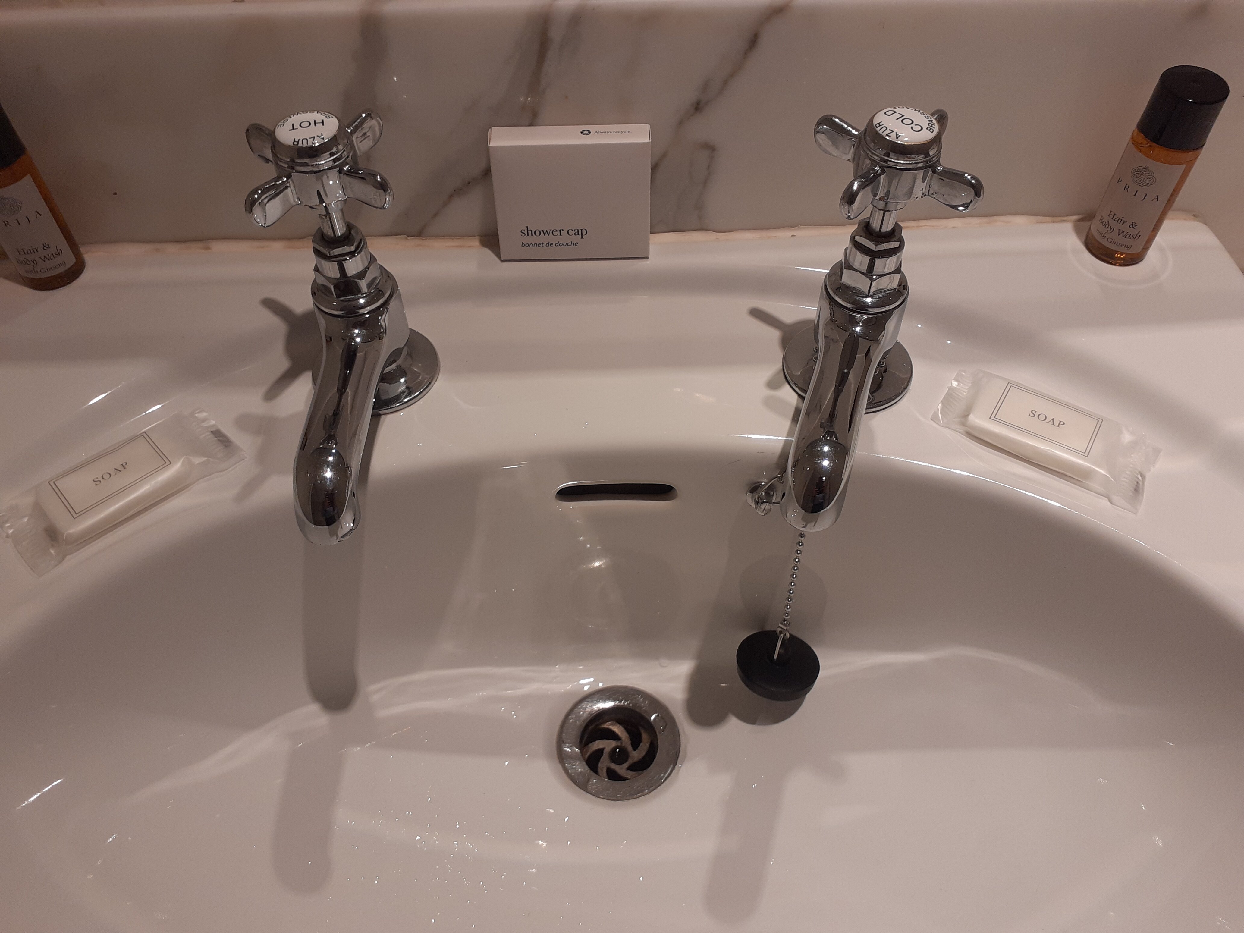 Tralee Benners Hotel-浴室