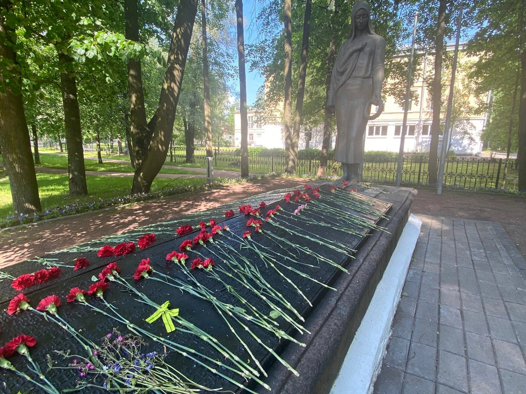 Skorbyashhaya Mat Memorial景点图片
