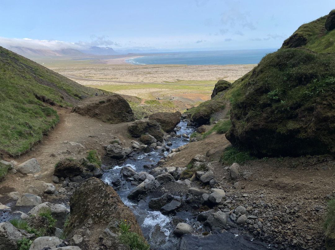 Rauofeldsgja-Snaefellsbaer必去景点