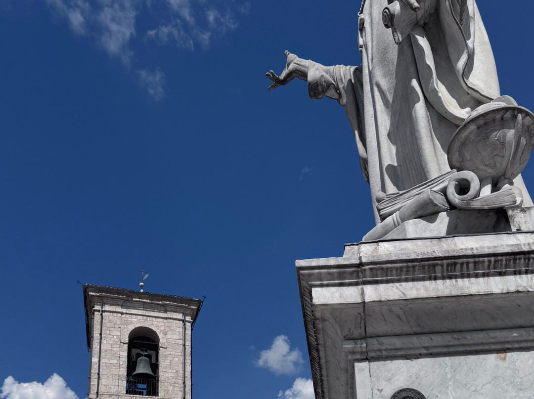 Statua Dedicata a San Benedetto Santo Patrono-诺尔恰必去景点