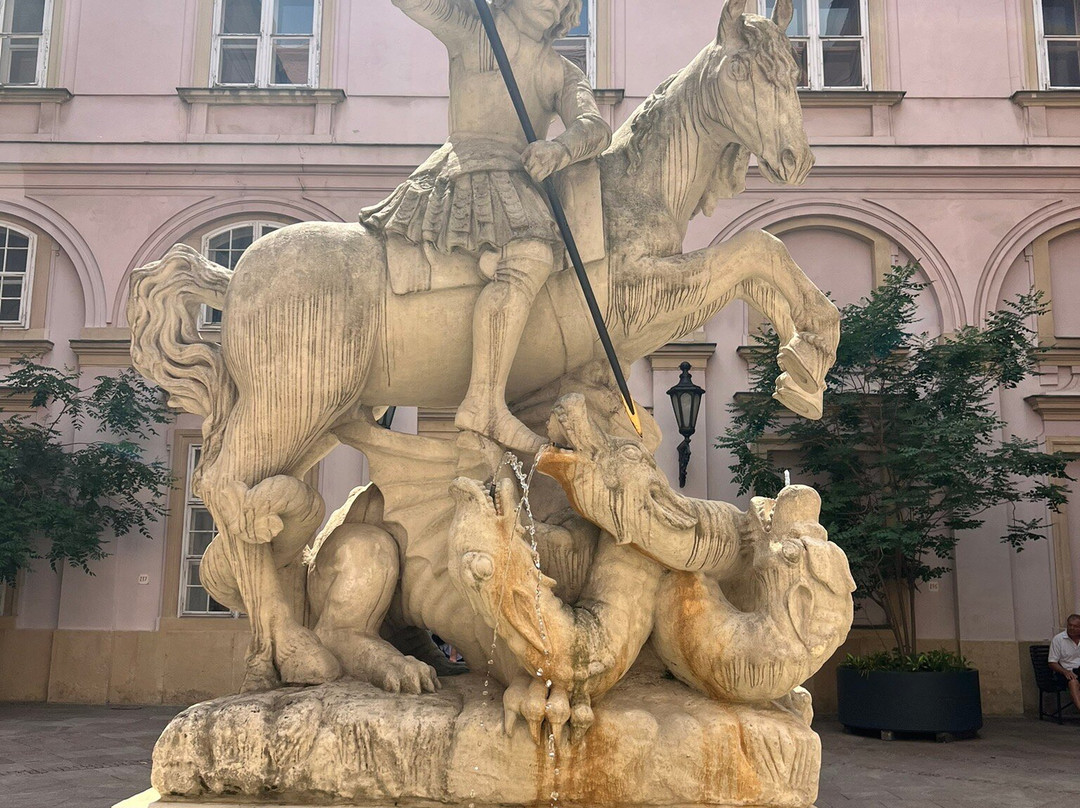 Fountain of St. George and the Dragon-布拉迪斯拉发必去景点