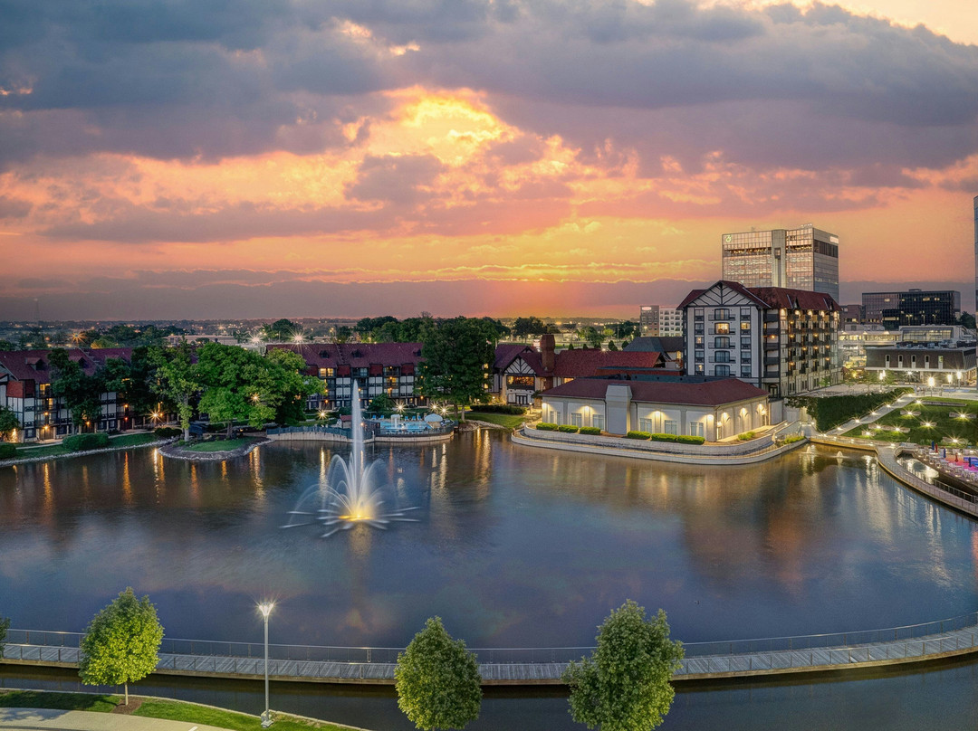 Sheraton Westport Chalet Hotel St. Louis