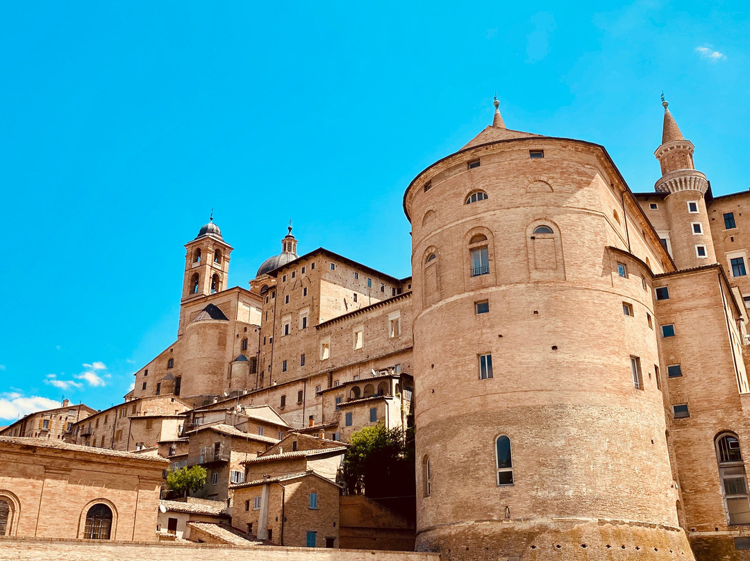 美利迪亚纳酒店主图