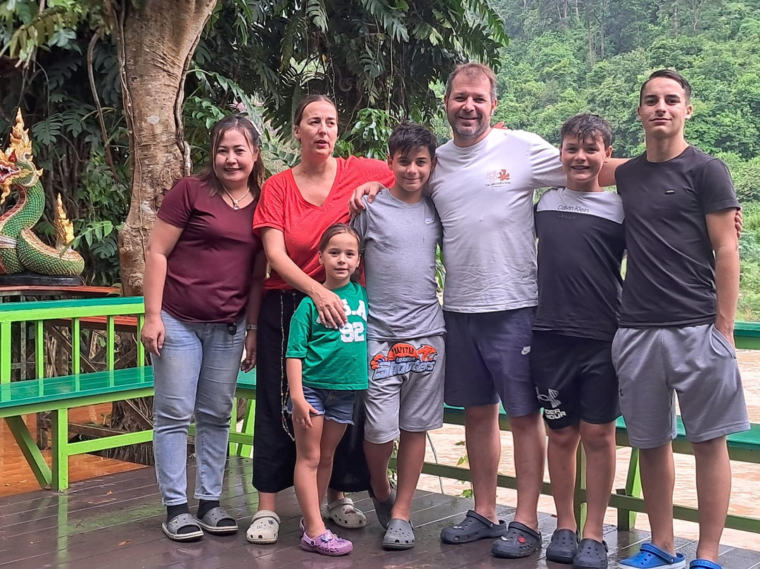 Chiang Mai Van Tour By Mr. Nai-清迈必去景点