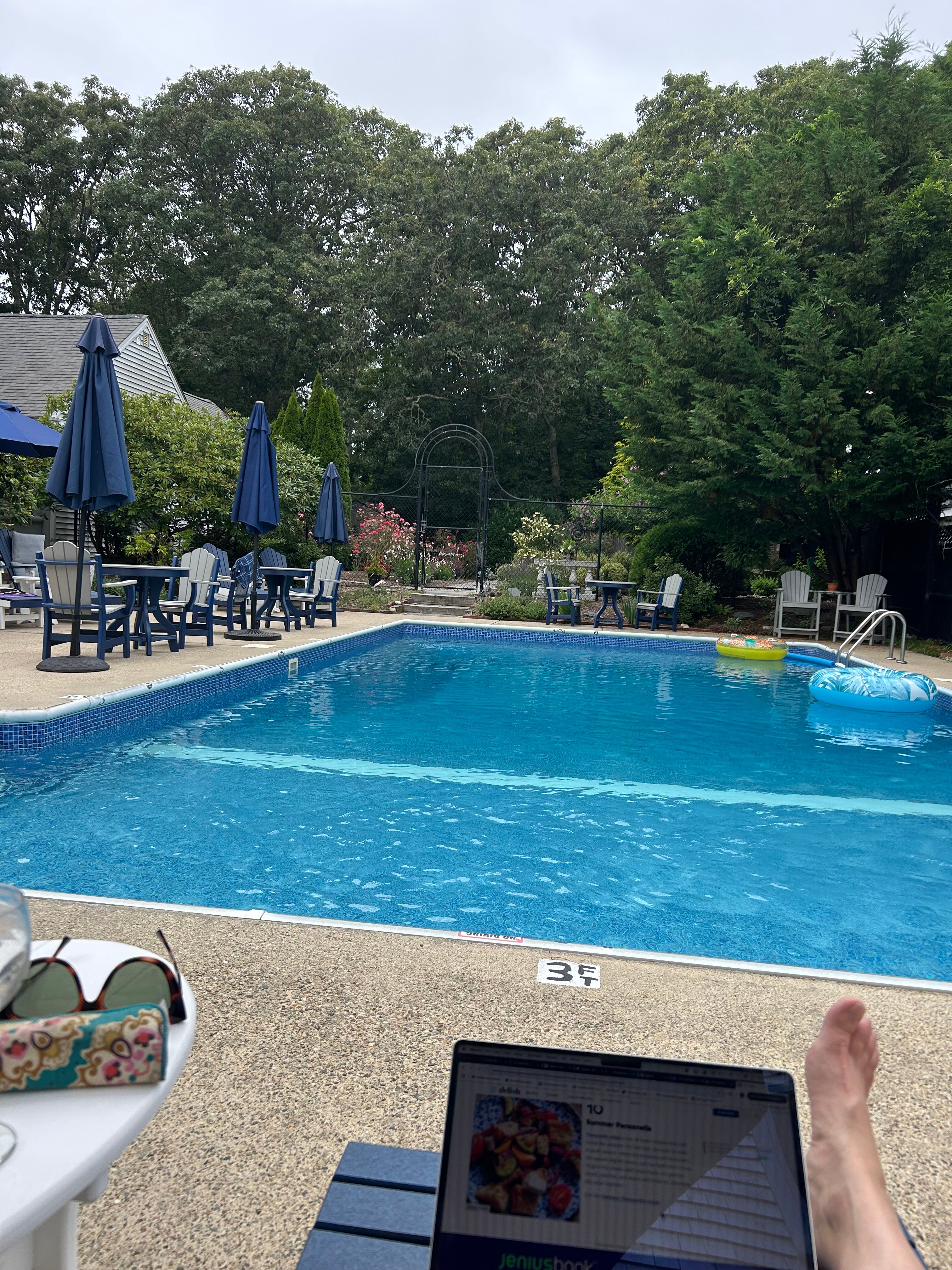 The Platinum Pebble Boutique Inn-泳池