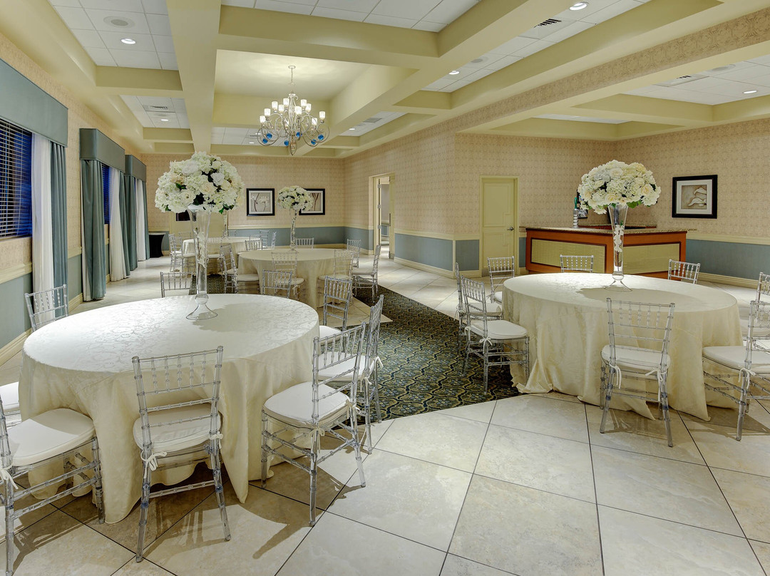 弗里霍尔德雷迪森酒店主图