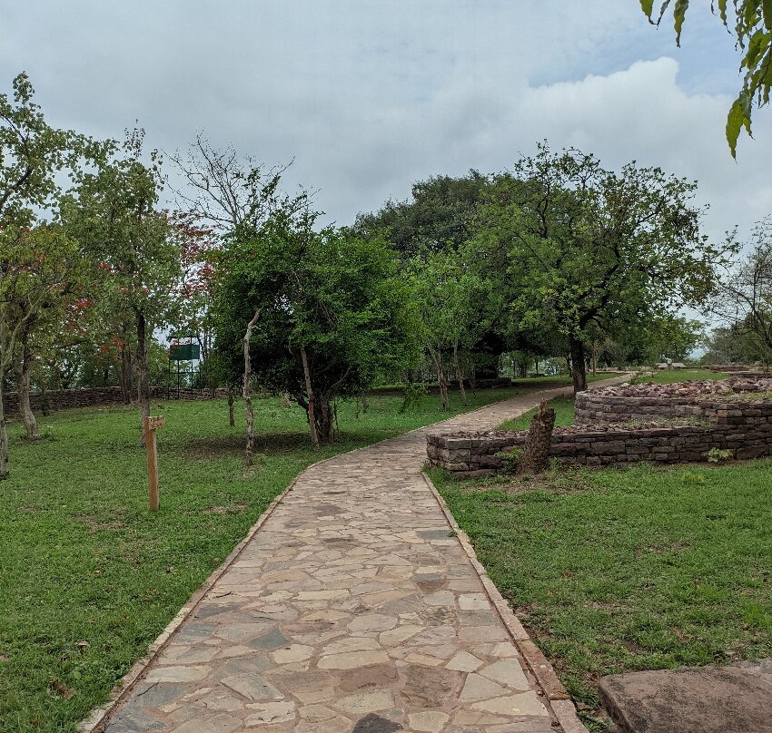 Buddhist Vihara-Sanchi必去景点