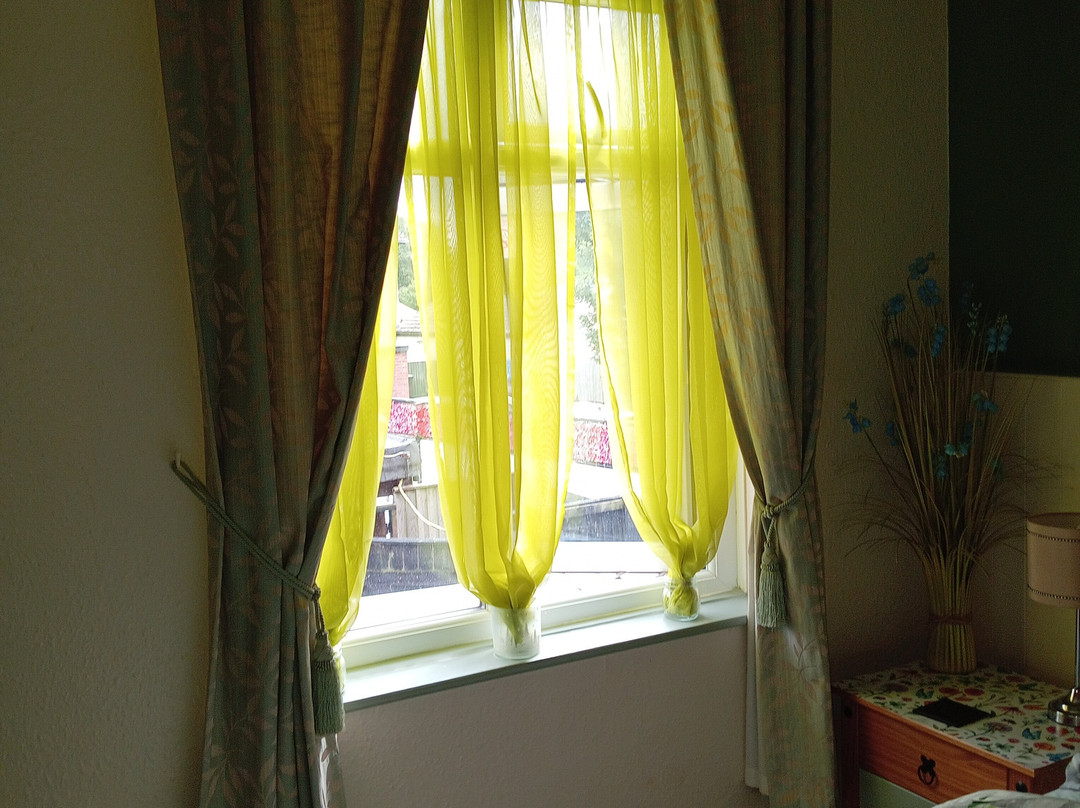 伊斯特里住宿加早餐酒店主图