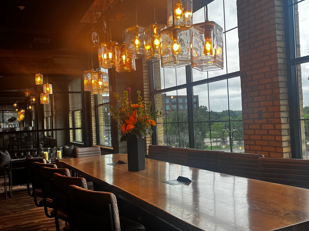 Ironworks Hotel Indy主图