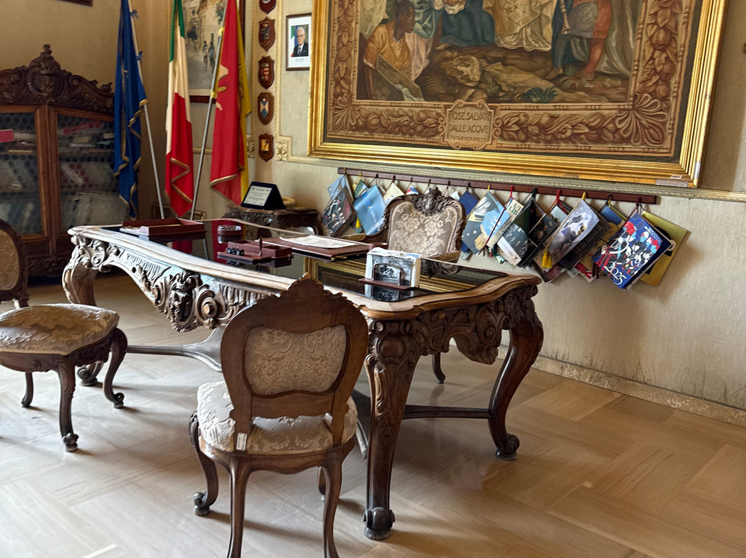 Commissariato Di Vigata-希克利必去景点