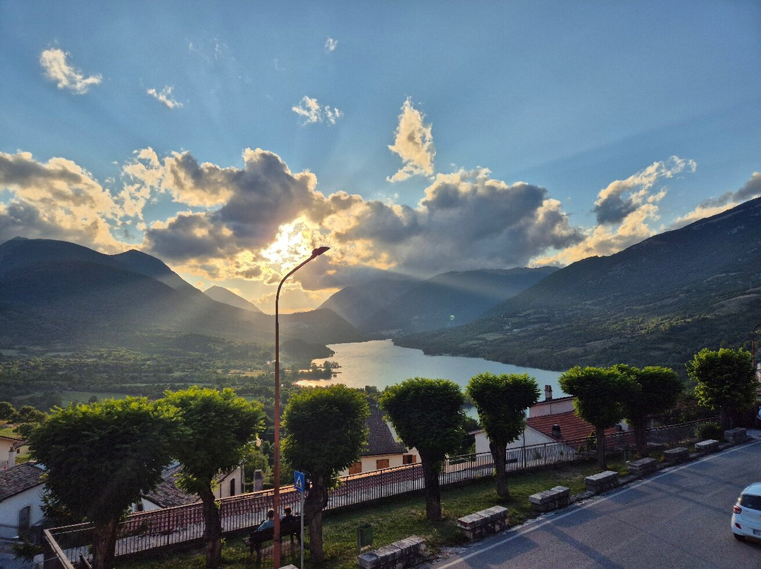 Lago di Barrea-Barrea必去景点