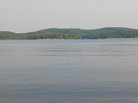 Plage Naturiste du Lac de Vassiviere