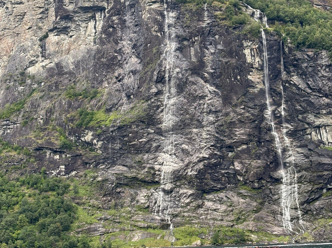 Fjord Guiding Hellesylt-Hellesylt必去景点