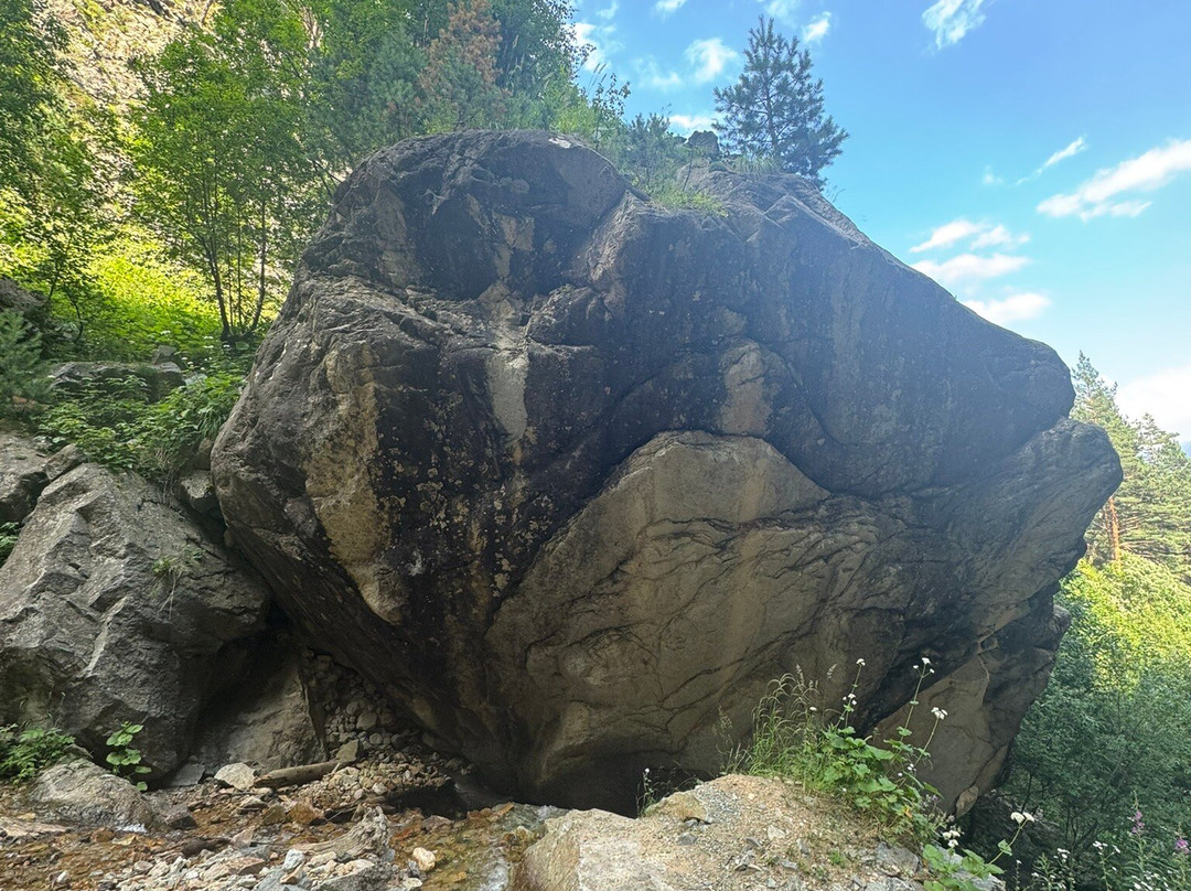 Tseyskoye Gorge-Verkhniy Tsey必去景点