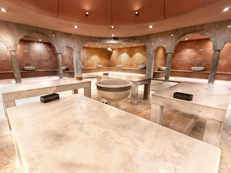 Water Waves Land-马什哈德必去景点