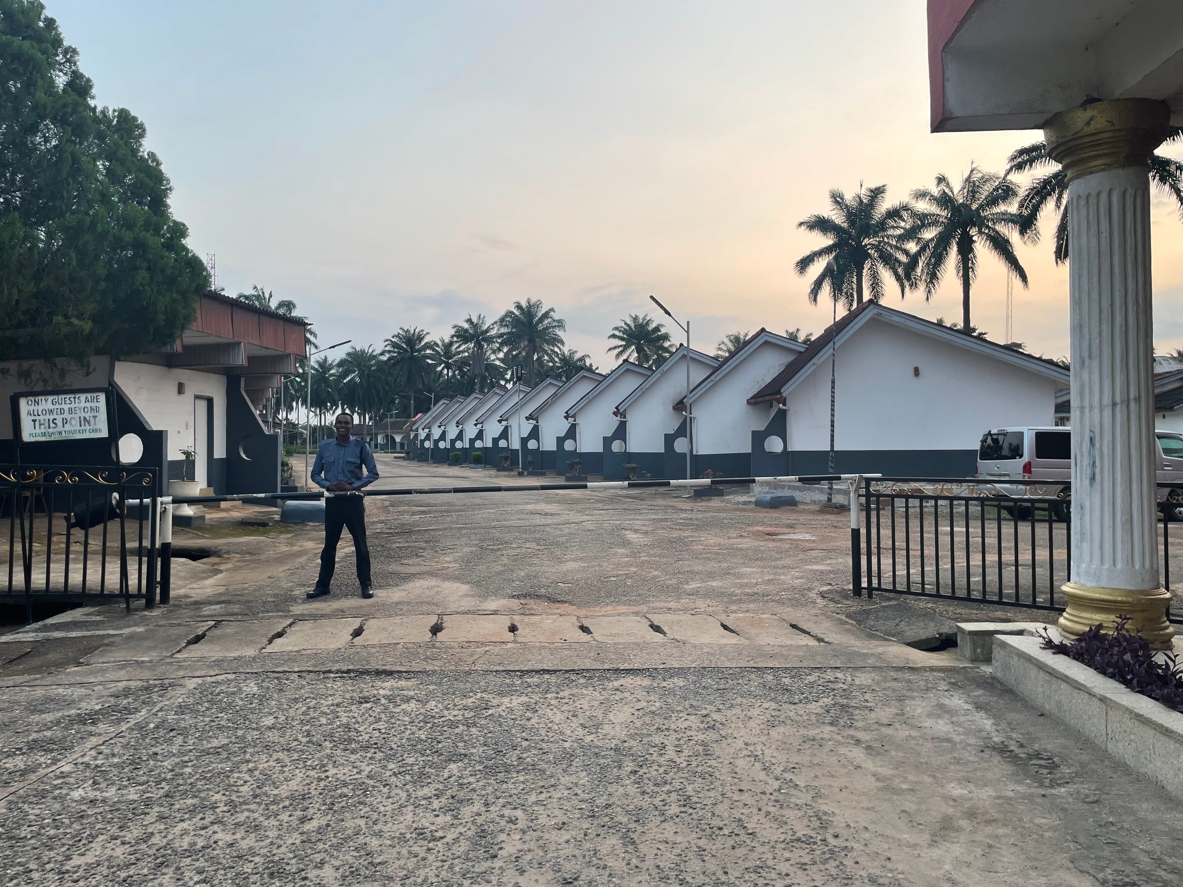 Precious Palm Royal Hotel-浴室