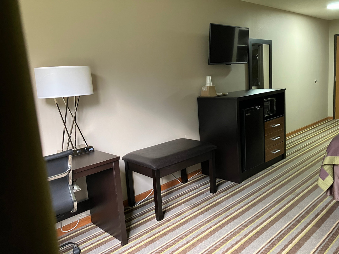 Buckley酒店住宿-Watseka 24 Inn & Suites