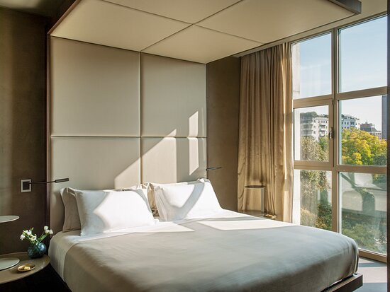 米兰公爵ME酒ME酒店主图