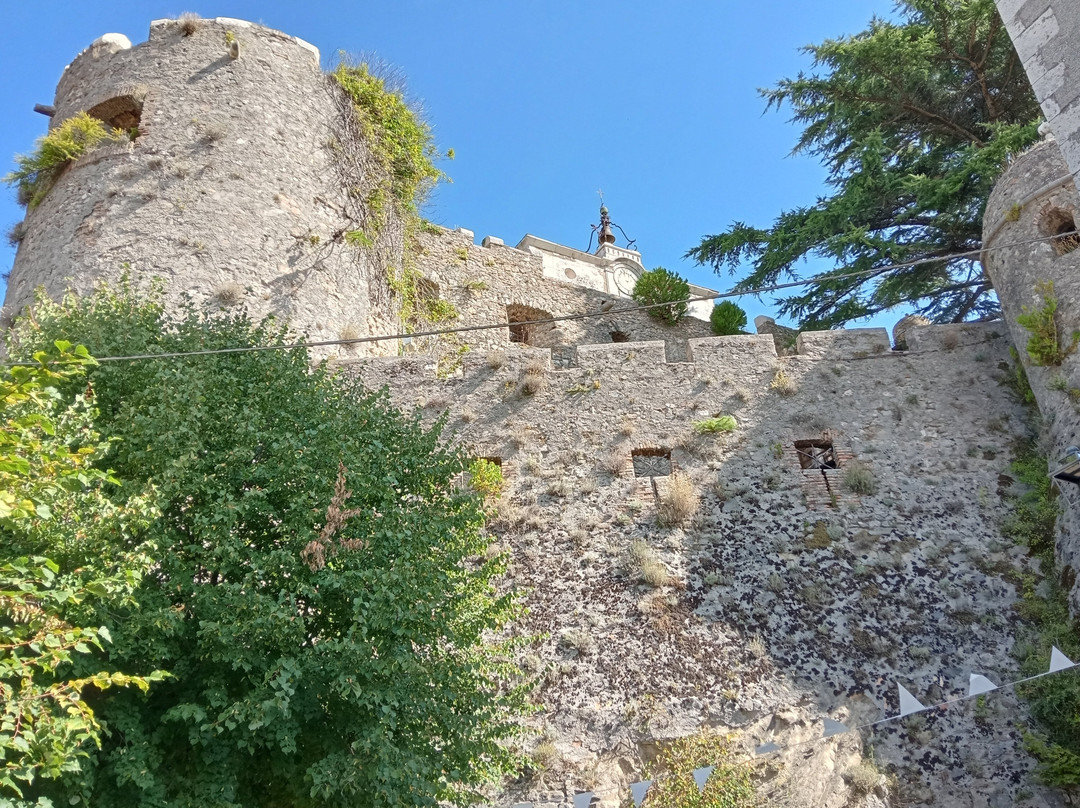 Castello Baronale-Collalto Sabino必去景点