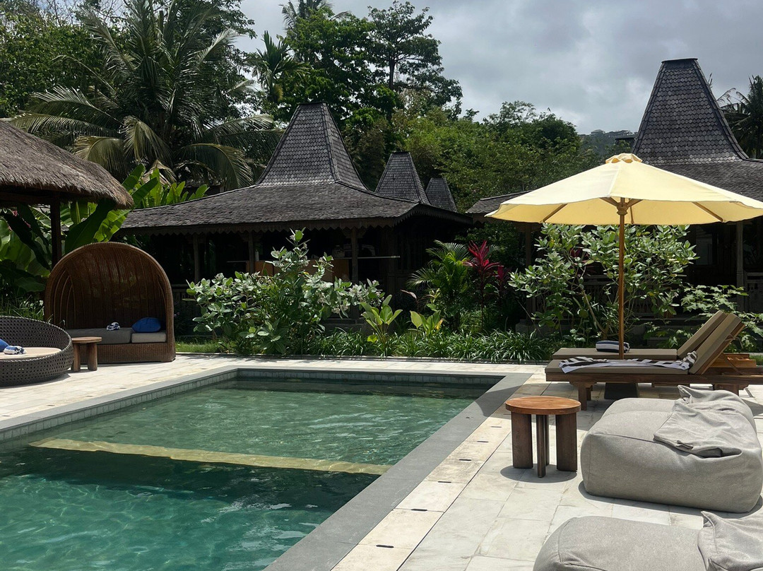 巴乌纳勒别墅主图