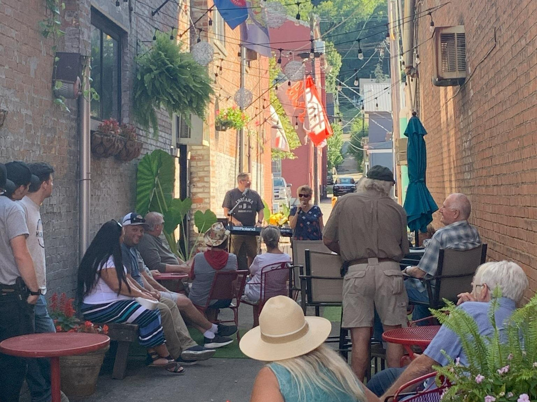 Second Time Around-Aurora必去景点