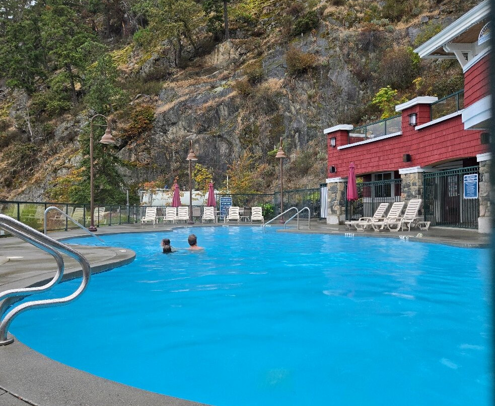 Poets Cove Marina-Bedwell Harbour必去景点