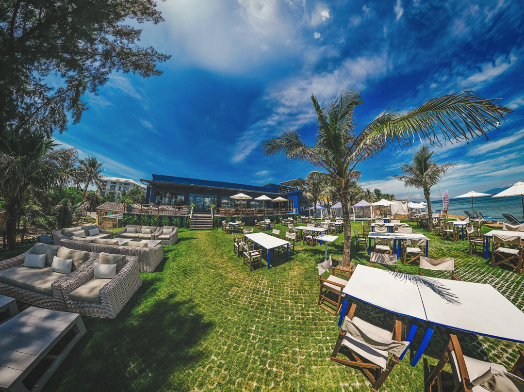 The Surf & Turf - Restaurant And Beach Club