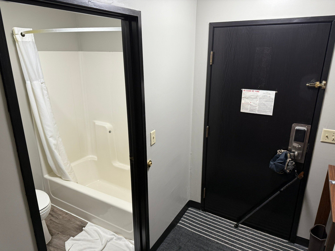 Super 8 by Wyndham Salina I-70主图