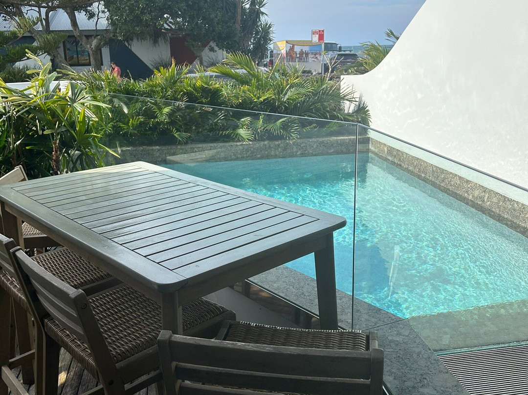 海滩套间酒店主图