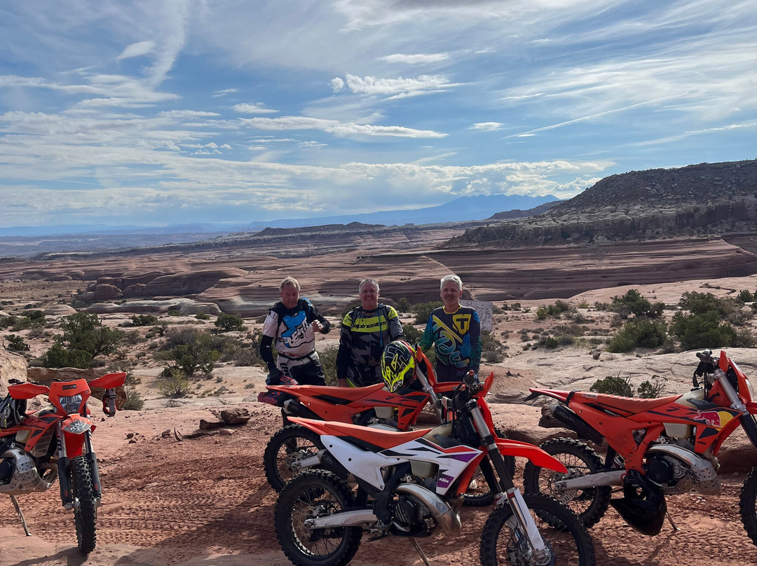 Ride Moab Industries Motorcycle Rentals, Tours & Training-莫阿布必去景点