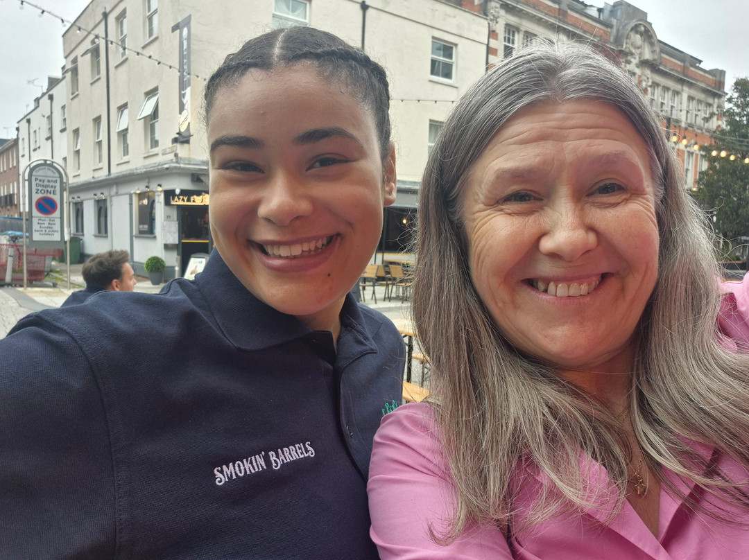 Smokin' Barrels Pub & Street Food