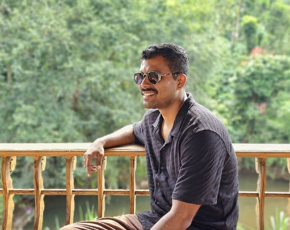 Misty Heights by the Sanihara