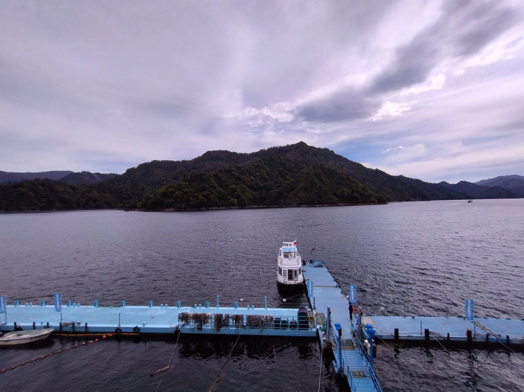 Okutadami Lake Pleasure Boat-鱼沼市必去景点