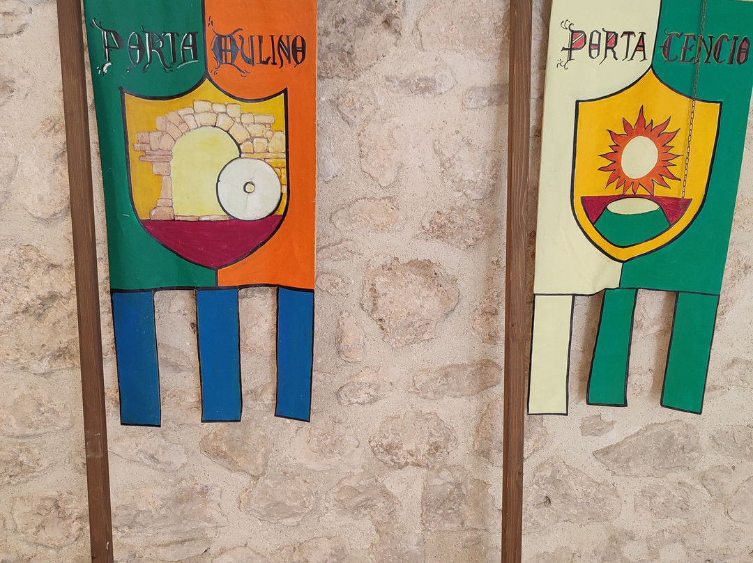 Castello Cantelmo-Pettorano sul Gizio必去景点