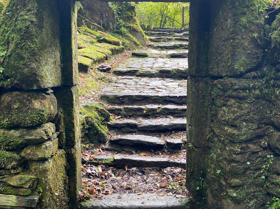Mosteiro de Caaveiro-Pontedeume必去景点
