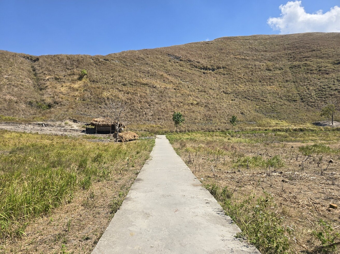 Tanggedu Waterfall-威英嘉浦必去景点