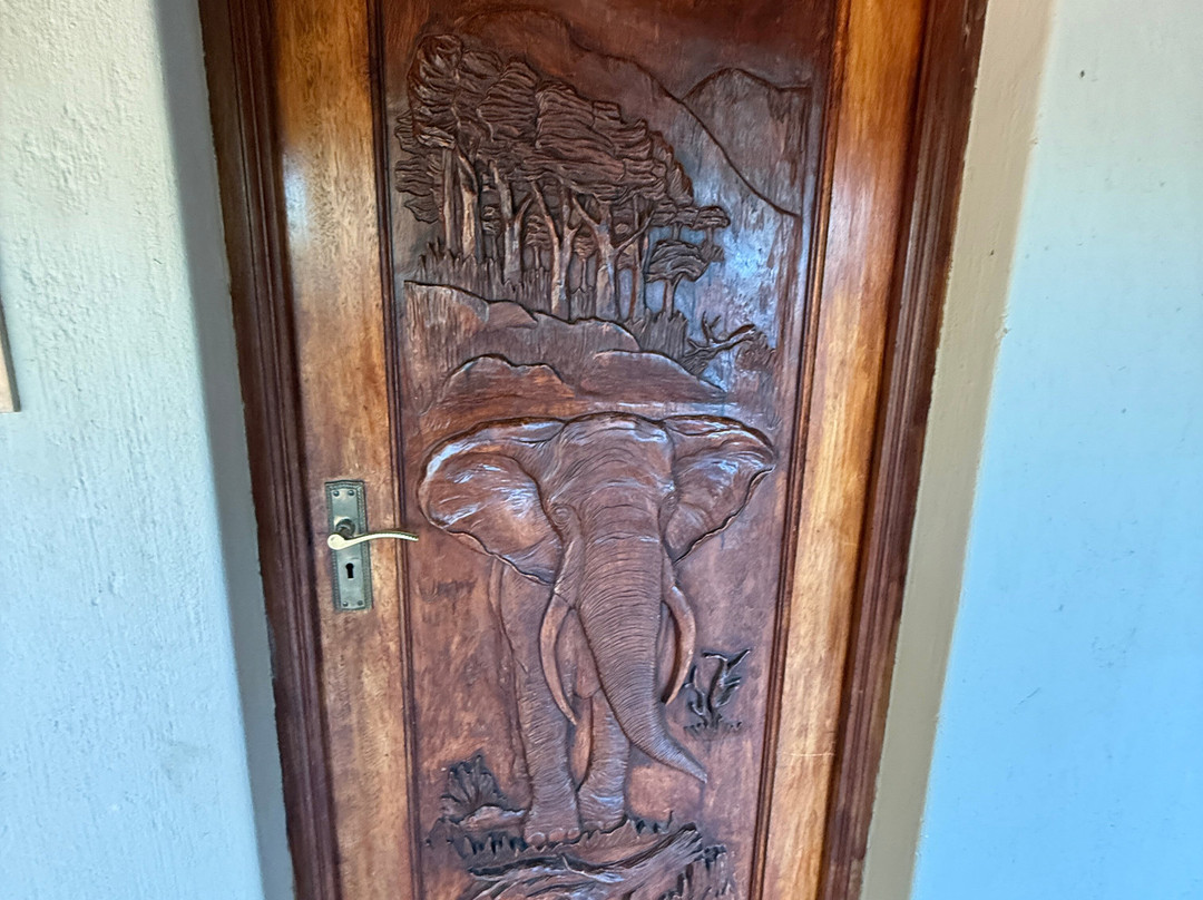 皇家克鲁格旅舍主图