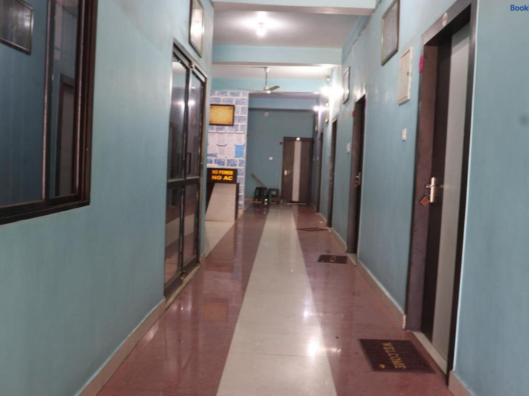 OYO 86877 Hotel Bhuneshwar Inn