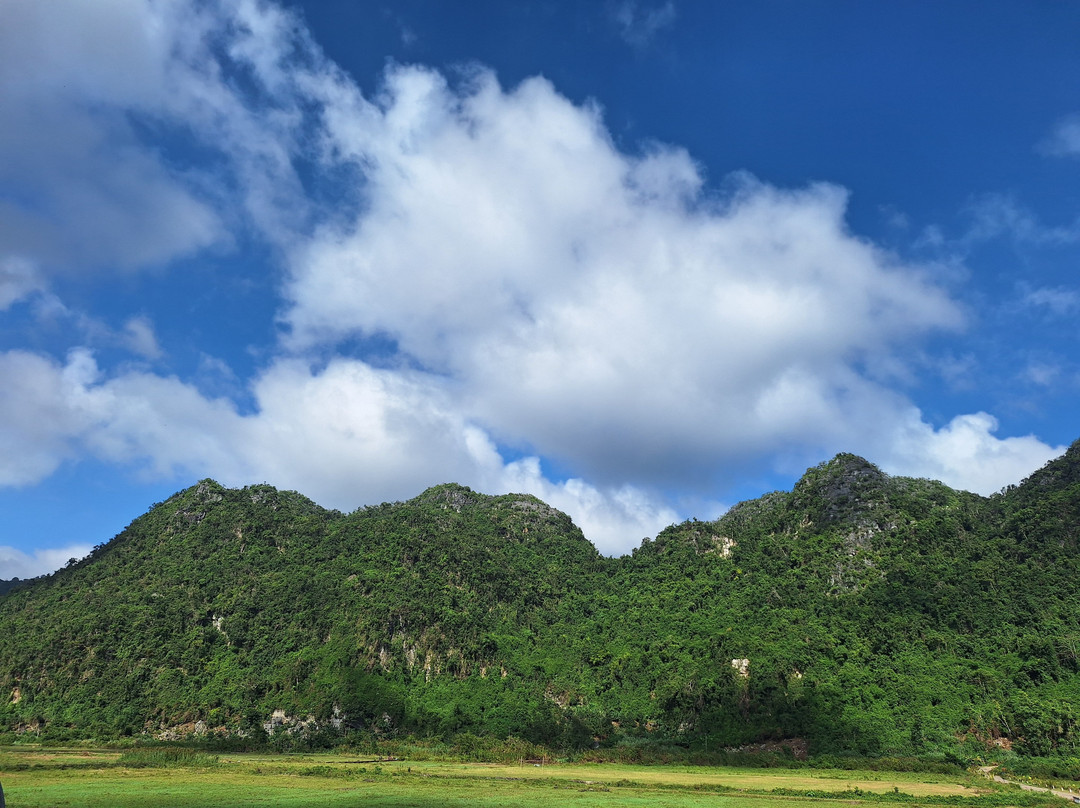 Elite of the Seas-下龙湾必去景点